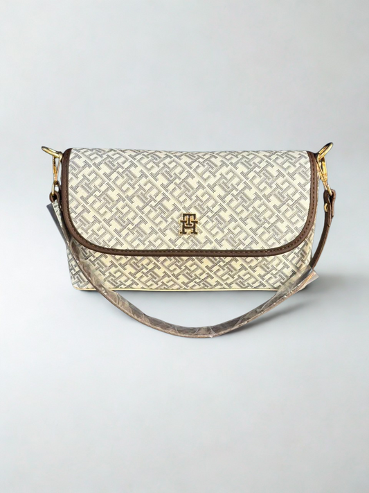 Kapaklı Desenli Klasik El ve Omuz Çantası