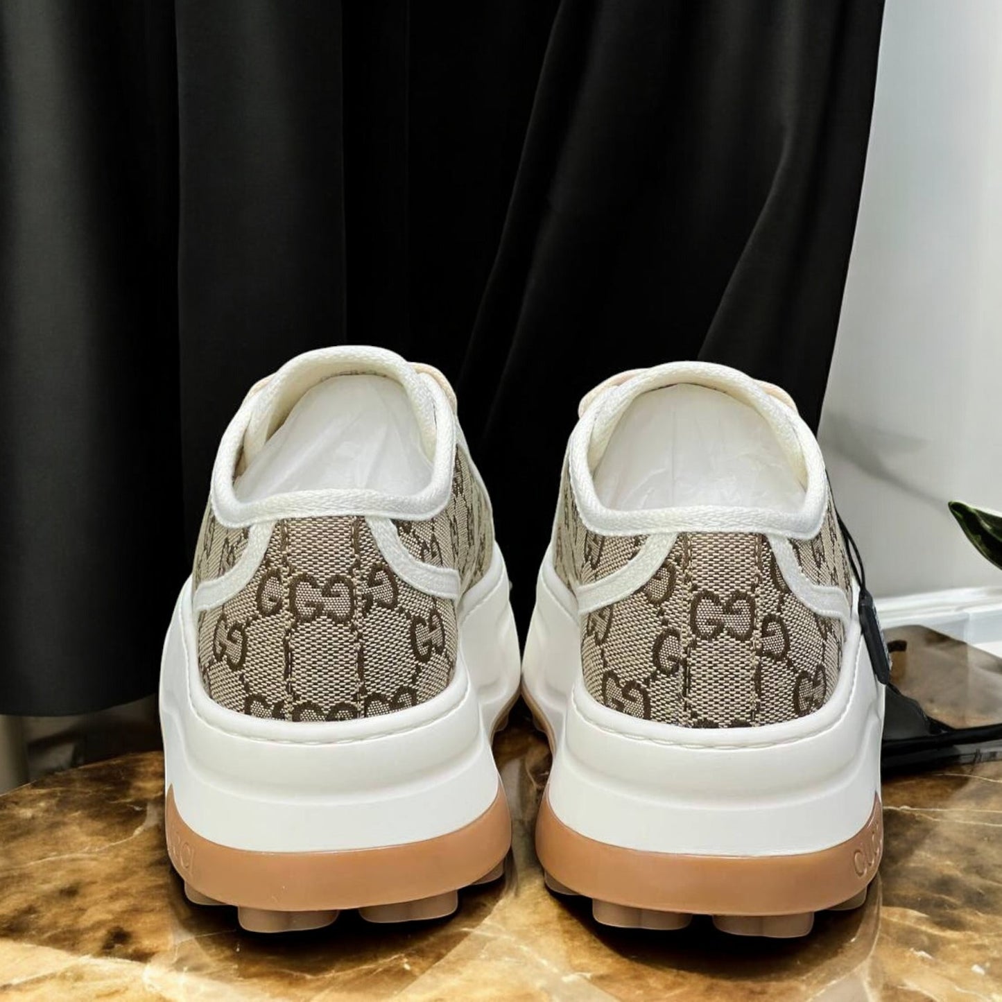 GUCCİ PLATFORM SNEAKER