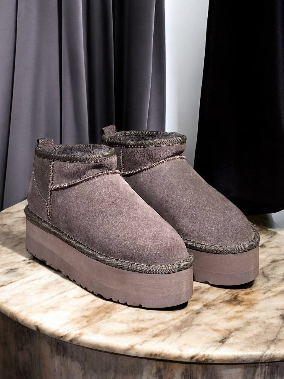 UGG CLASSİC PLATFORM