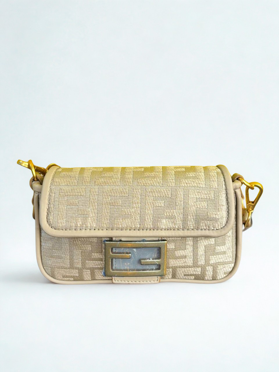 FENDİ Mini Askılı Çanta