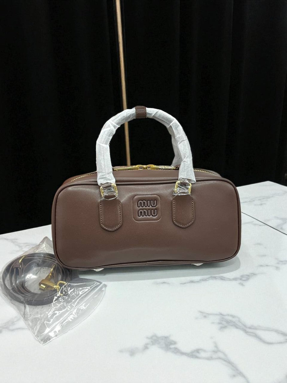 MİU MİU İthal Baget Çanta