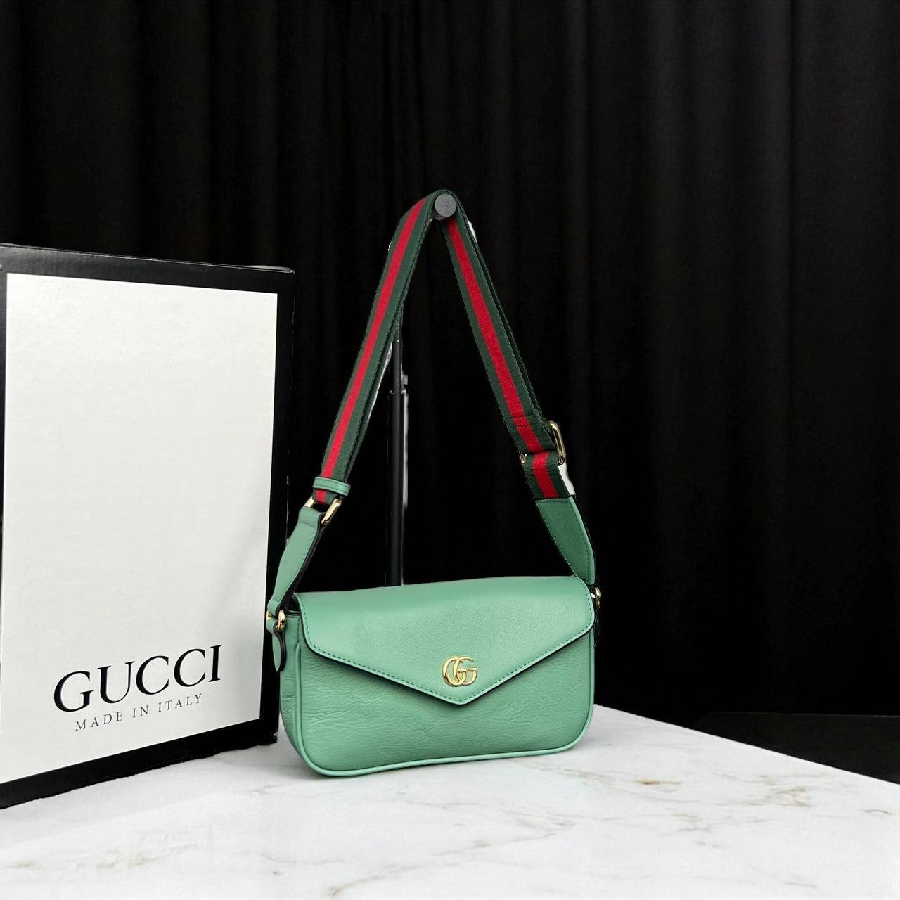 GUCCİ Spor Askılı Çanta