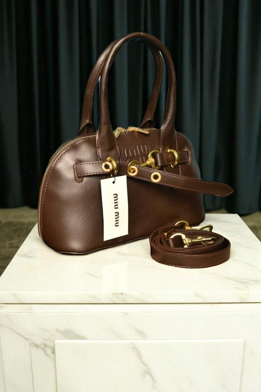 MİU MİU D MODEL ÇANTA