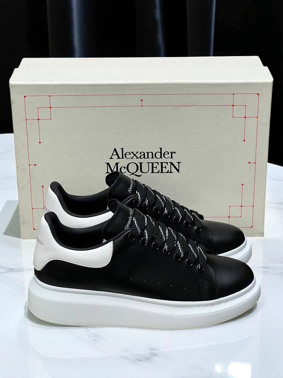 MC QUEEN  Klasik Model Yüksek Taban