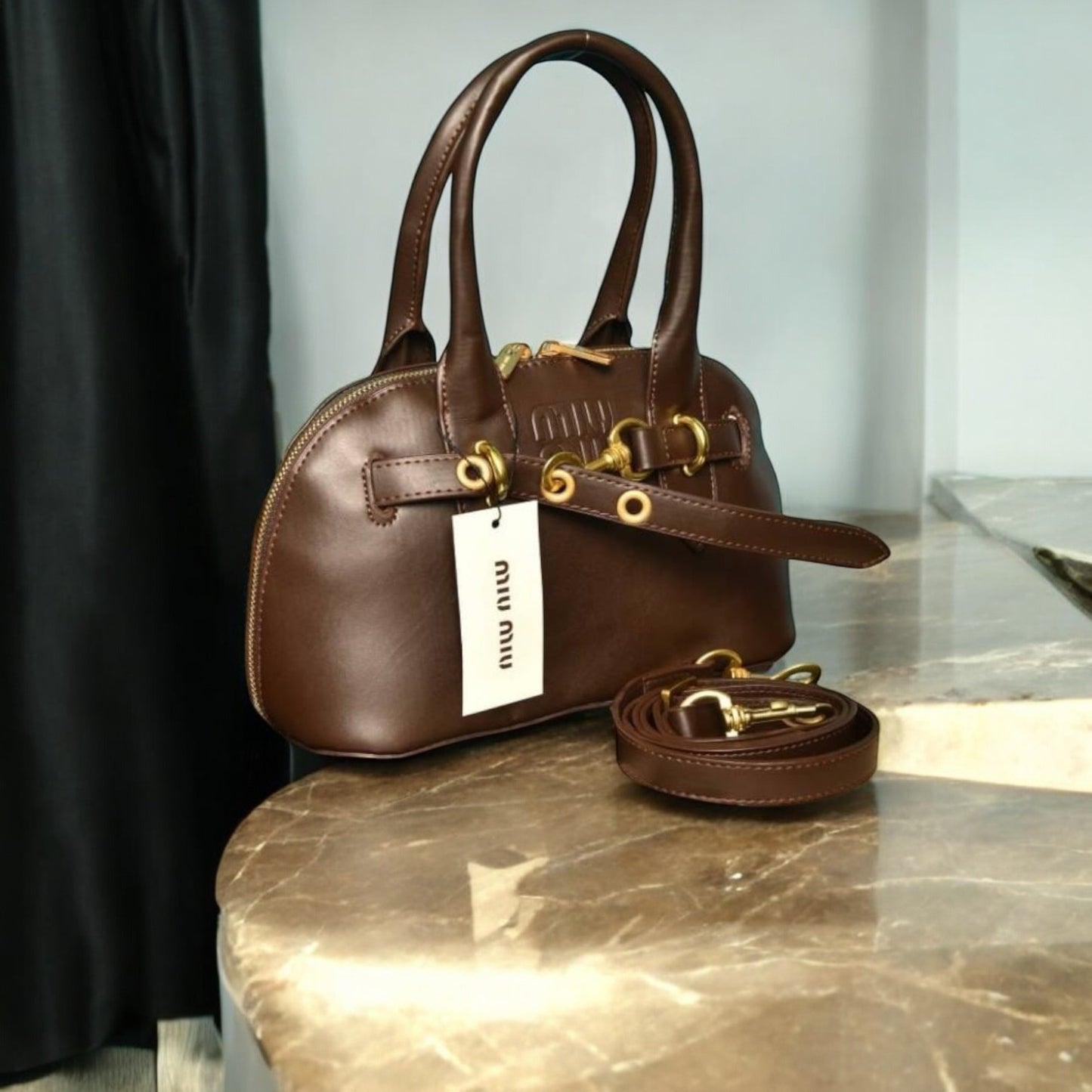 MİU MİU Rugan Çanta