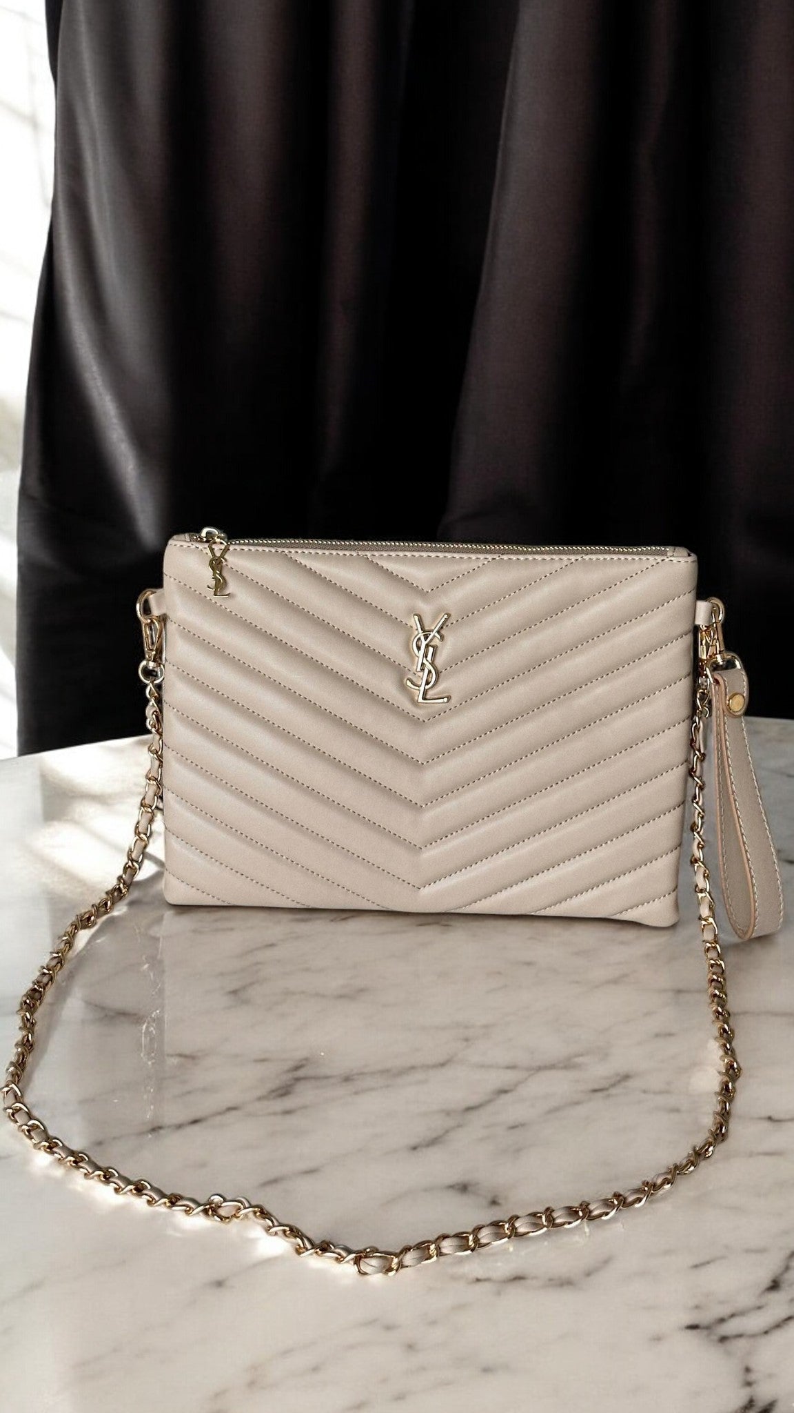 Yves Saint Laurent Clutch  Omuz Askılı Çanta