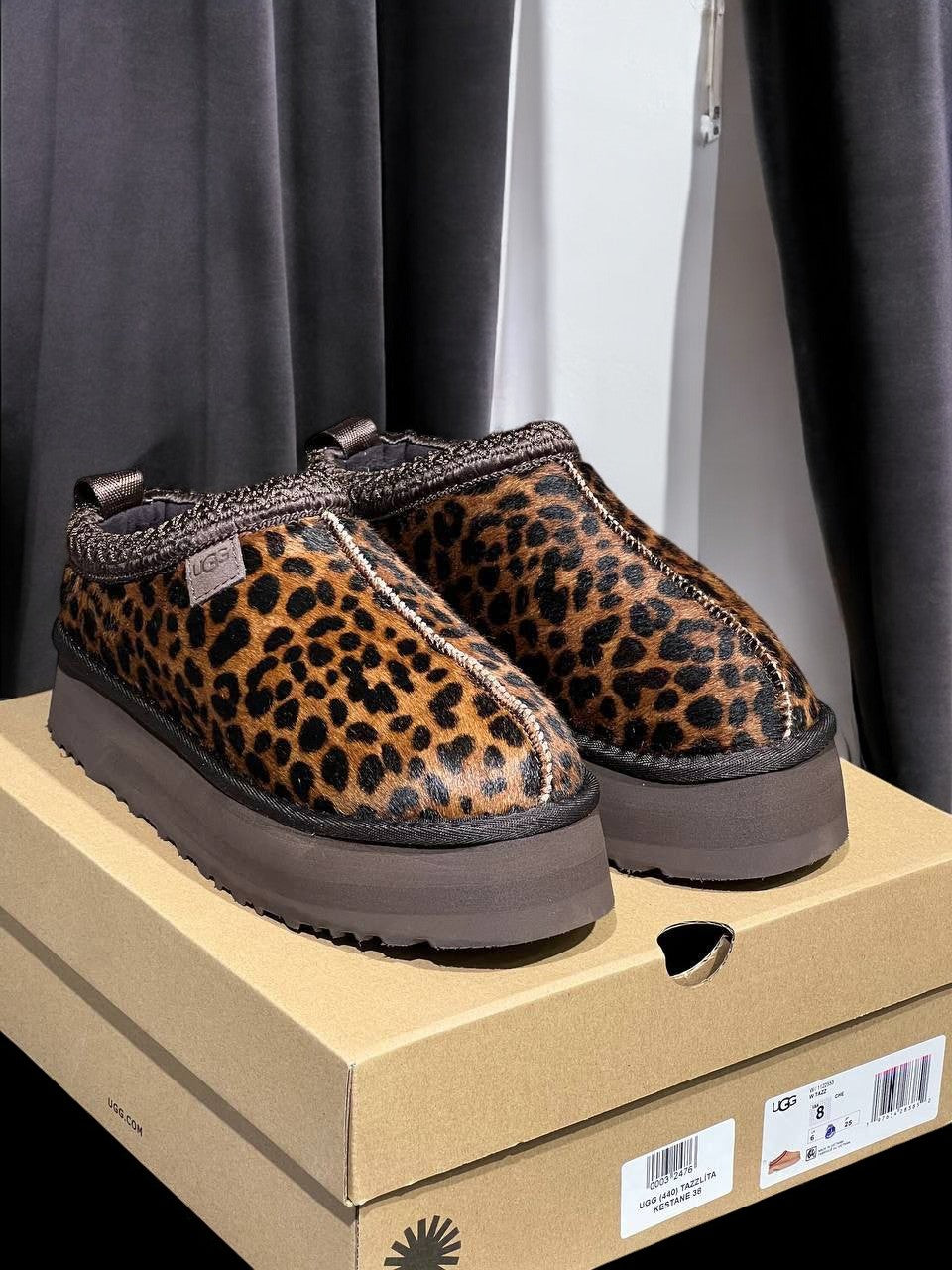 UGG PLATFORM LEOPAR