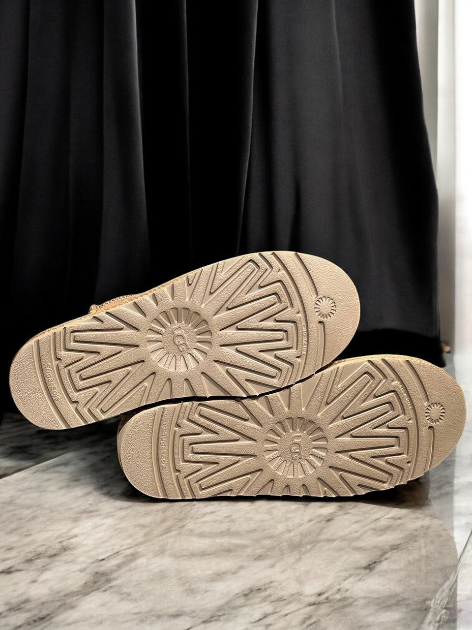 UGG CLASSİC ULTRA MİNİ